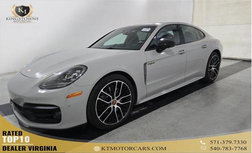 2023 Porsche Panamera 4