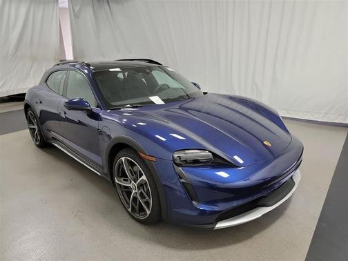 2022 Porsche Taycan 4