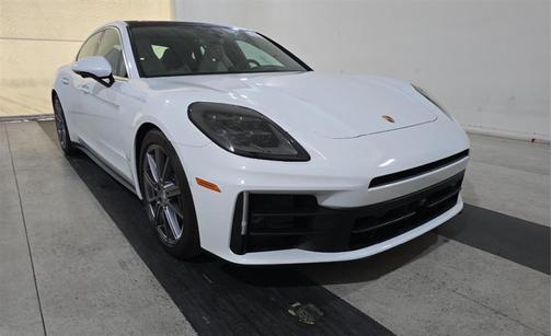2024 Porsche Panamera 4