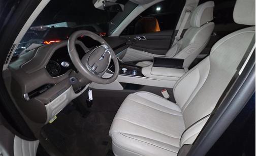 2024 Genesis GV80 2.5T