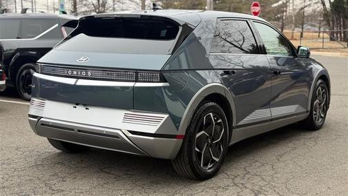 2024 Hyundai IONIQ 5 Limited