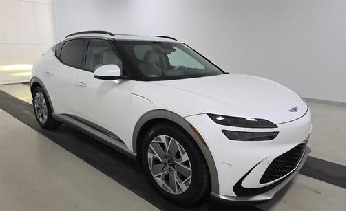 2025 Genesis GV60 Standard