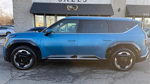 2024 Kia EV9 Land