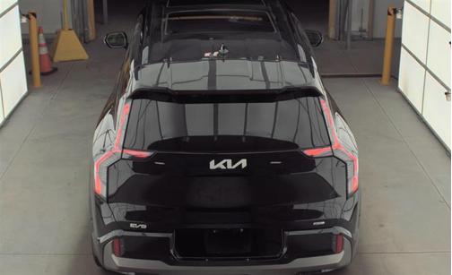 2025 Kia EV9 GT-Line
