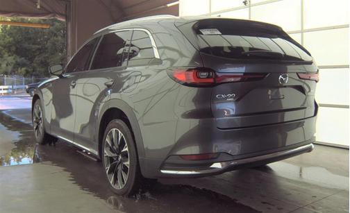 2024 Mazda CX-90 PHEV Premium Plus