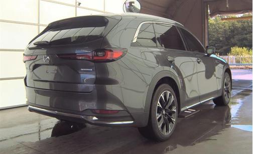 2024 Mazda CX-90 PHEV Premium Plus