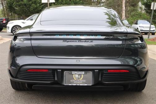 2022 Porsche Taycan Turbo S