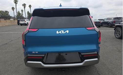2024 Kia EV9 Land