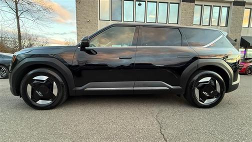 2024 Kia EV9 Light Long Range