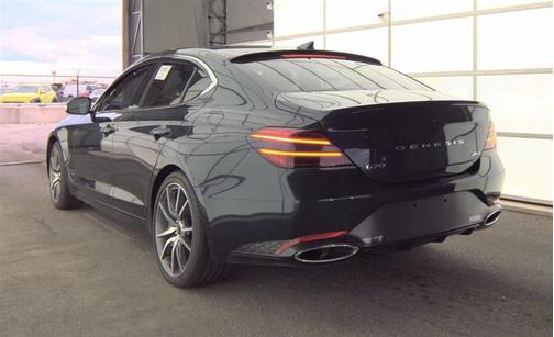 2025 Genesis G70 2.5T