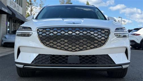 2024 Genesis Electrified GV70 Advanced