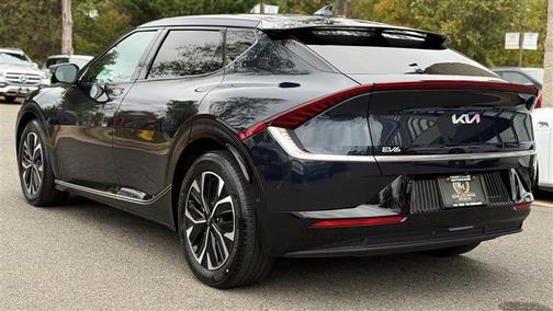 2023 Kia EV6 Wind