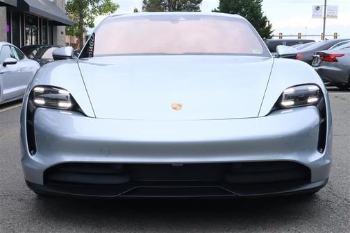 2022 Porsche Taycan Base