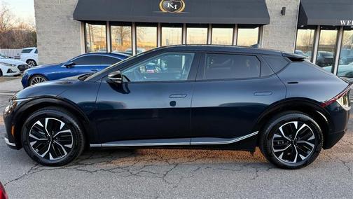 2024 Kia EV6 Wind
