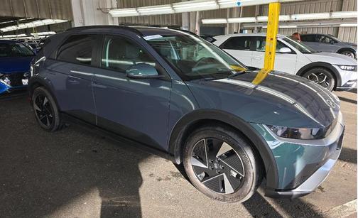 2025 Hyundai IONIQ 5 SEL