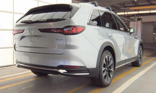 2025 Mazda CX-90 Premium Plus