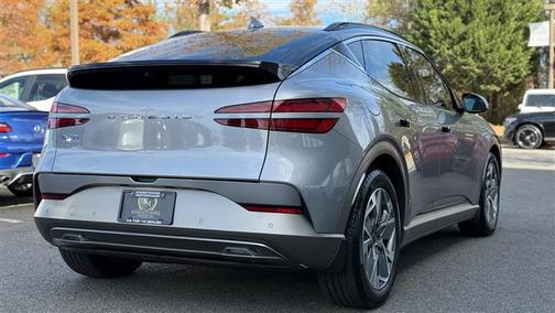 2024 Genesis GV60 Standard