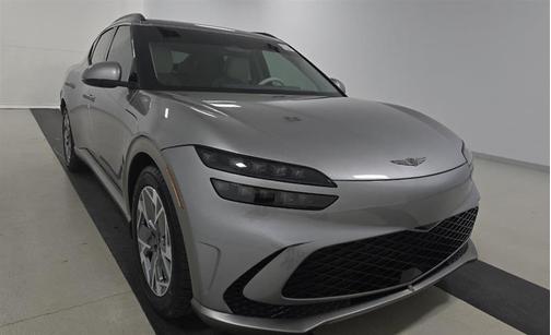 2024 Genesis GV60 Standard