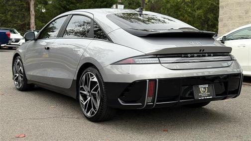 2023 Hyundai IONIQ 6 SEL