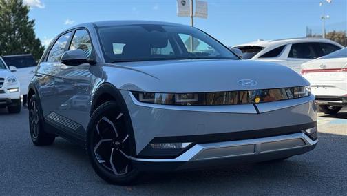 2023 Hyundai IONIQ 5 SE