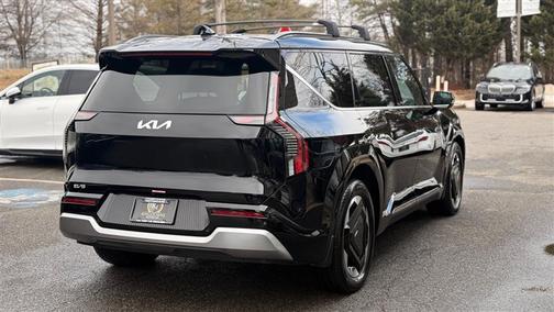 2024 Kia EV9 Land