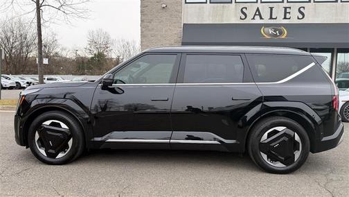 2024 Kia EV9 Land