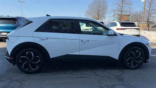 2024 Hyundai IONIQ 5 SEL