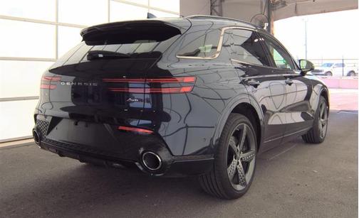 2024 Genesis GV70 2.5T