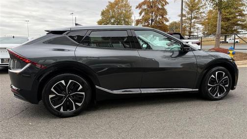 2022 Kia EV6 Wind