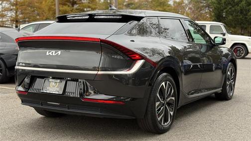 2022 Kia EV6 Wind