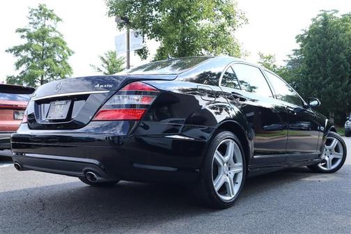 2009 Mercedes-Benz S-Class S 550 4MATIC