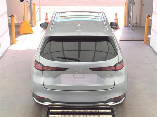 2024 Mazda CX-90 PHEV Premium Plus