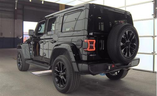 2022 Jeep Wrangler Unlimited 4xe Sahara