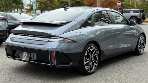 2024 Hyundai IONIQ 6 SEL