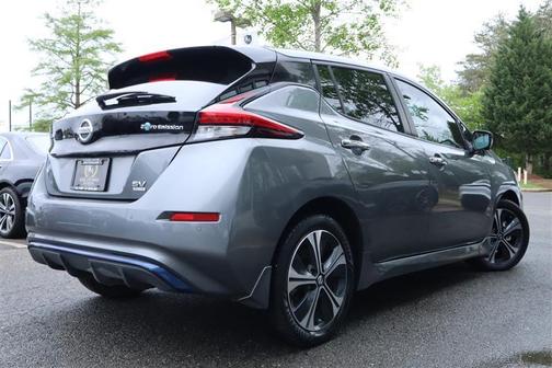 2022 Nissan Leaf SV PLUS