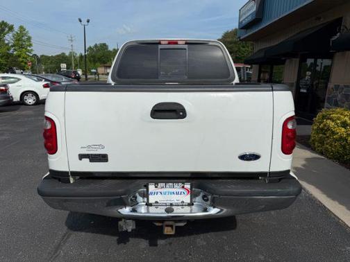 2003 Ford F-150 XLT Crew Cab