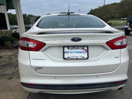 2013 Ford Fusion SE