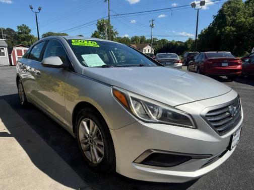 Symphony Silver 2016 Hyundai SONATA SE