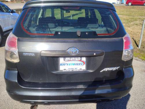 2006 Toyota Matrix Base