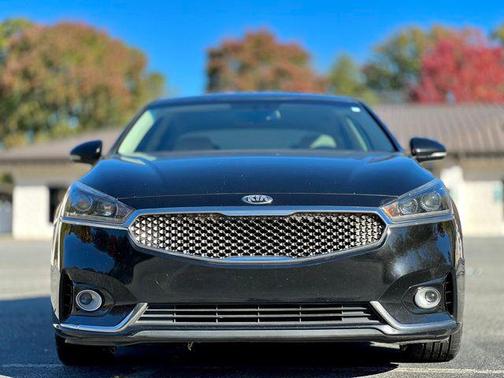 2019 Kia Cadenza Premium