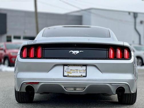 2016 Ford Mustang EcoBoost