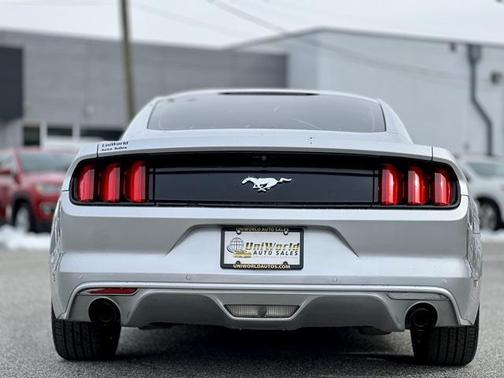 2016 Ford Mustang EcoBoost