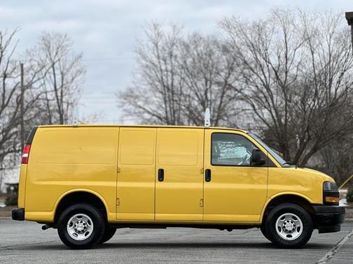 2021 Chevrolet Express 2500 RWD 2500 Regular Wheelbase WT