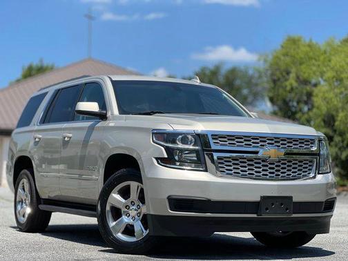 Champagne Silver Metallic 2016 Chevrolet Tahoe LS