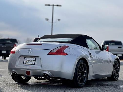 2017 Nissan 370Z Base