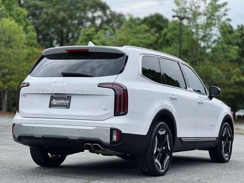 Glacial White Pearl 2023 Kia Telluride EX