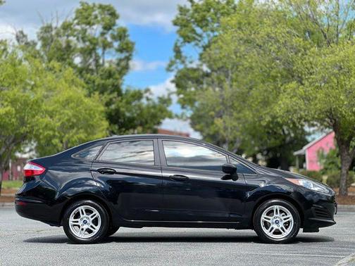 Shadow Black 2019 Ford Fiesta SE