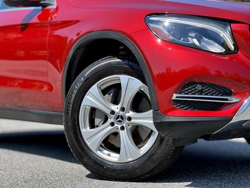 2018 Mercedes-Benz GLC 300 Base