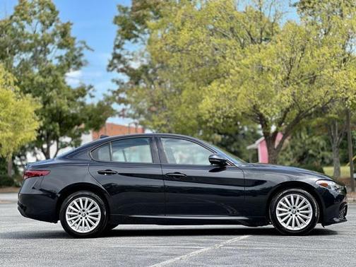 2022 Alfa Romeo Giulia Sprint
