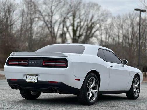 2015 Dodge Challenger R/T Plus